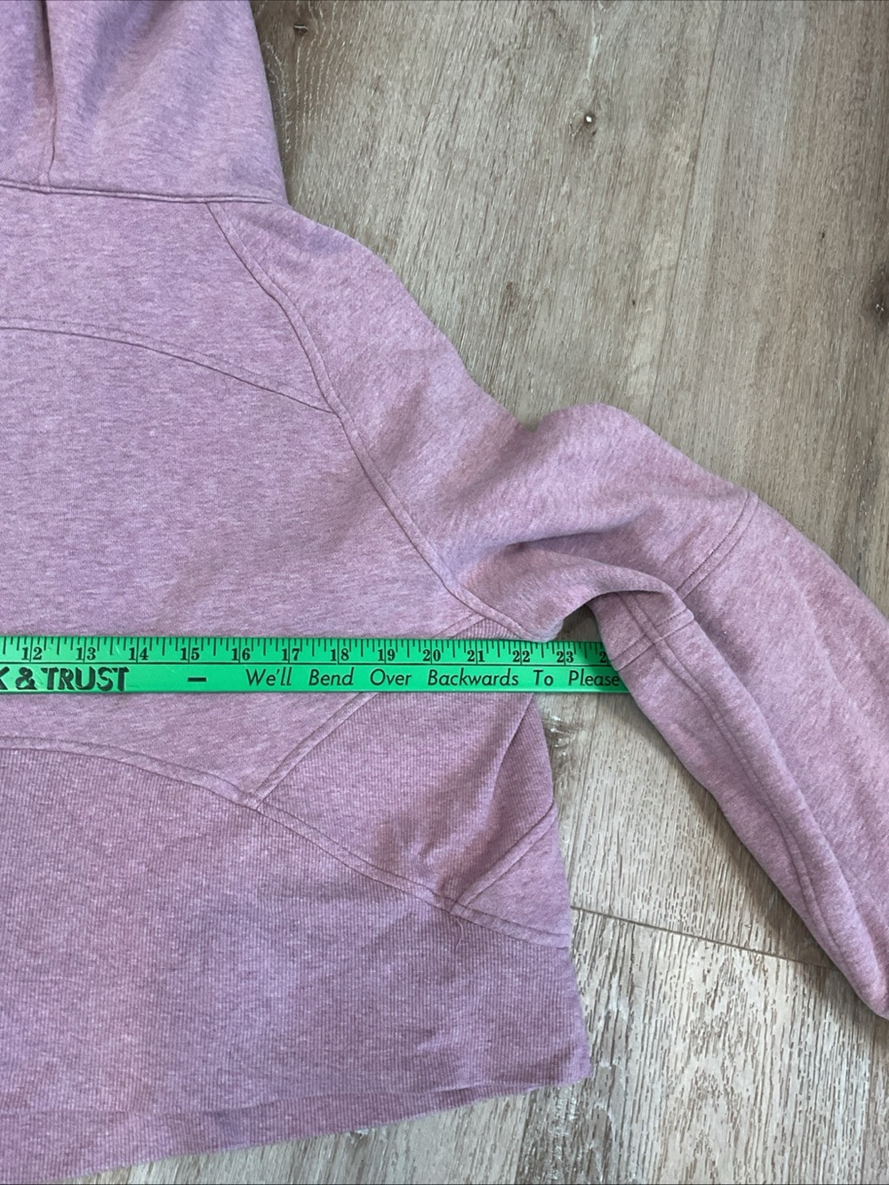 Lululemon - 1/2 Zip Cropped Hooded Sweatshirt - Pinkish Purple - Ladies Sz Med - Picture 8 of 11